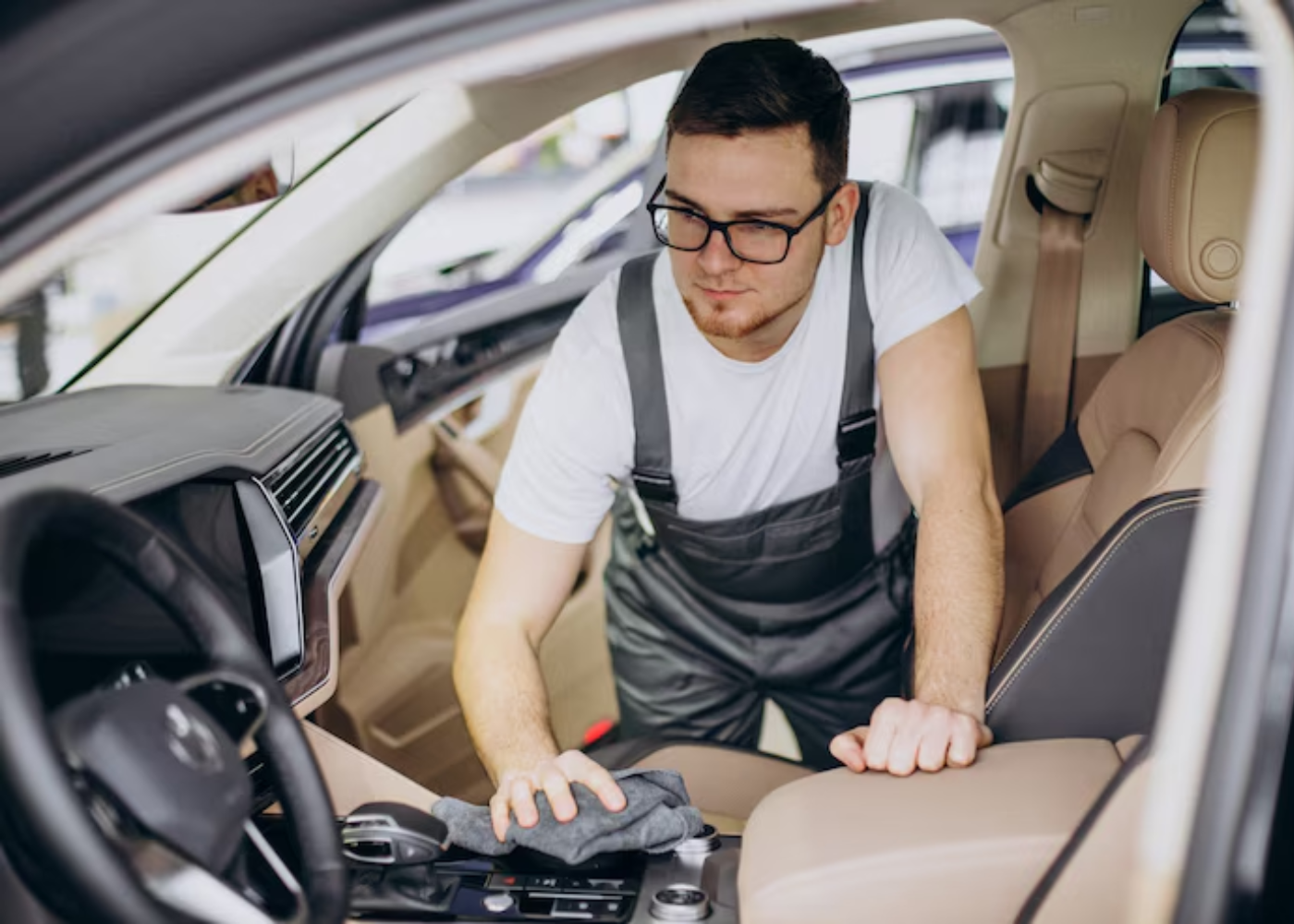 Top Benefits of Professional Car Dry Cleaning in Faridabad: Why DIY Isn’t Enough
